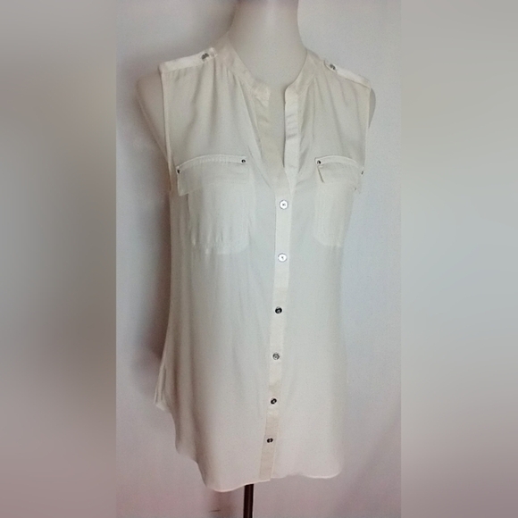 WHITE HOUSE BLACK MARKET WHITE SILK BLOUSE - Picture 2 of 8